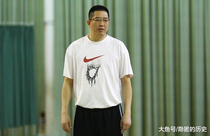 篮球发展史上，中国最厉害的5位球星都有谁？美媒: 他们是最伟大的运动员!(3)