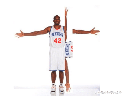 NBA历史7大长臂怪：3人臂展超过2米3，波尔2米59长臂如“外星人”(2)