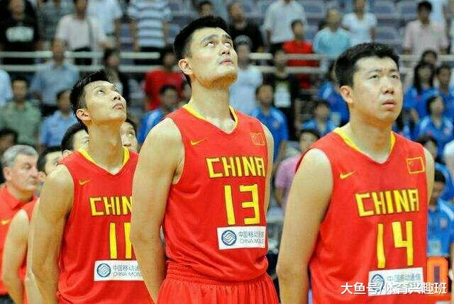 “不高不快不够年轻”，但他却是中国男篮未来几年最好的答案(1)
