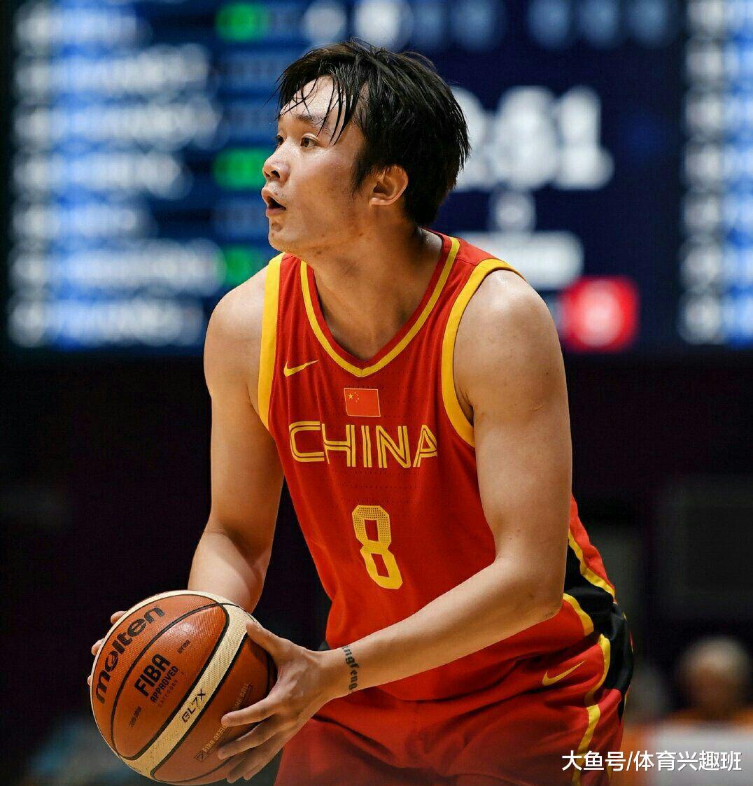 “不高不快不够年轻”，但他却是中国男篮未来几年最好的答案(3)