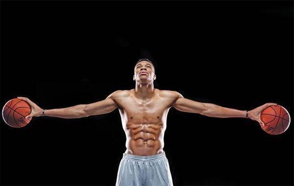 NBA史上最完美的身材是什么样？候选一：扬尼斯·阿德托昆博