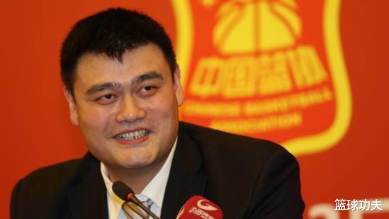 34+13！中国篮球有望啊！NBA冠军后卫正在教CBA球员打团队篮球！(1)