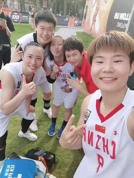中国三对三女篮，一肩挑起“草根篮球”和“奥运冠军”的梦想(7)