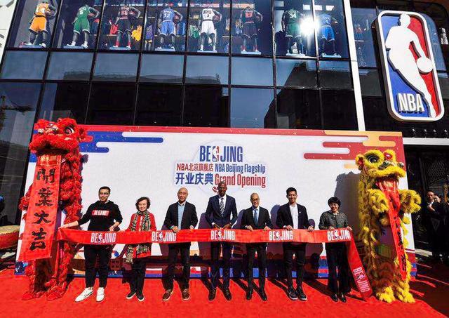 北京nba实体店 NBA北京旗舰店正式开业(1)