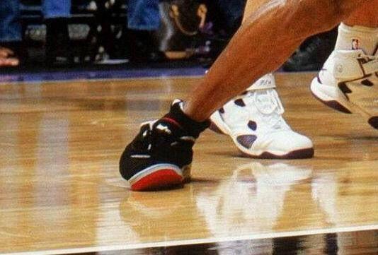 nba冠军的脚趾 NBA球员脚趾为何这么多畸形(7)