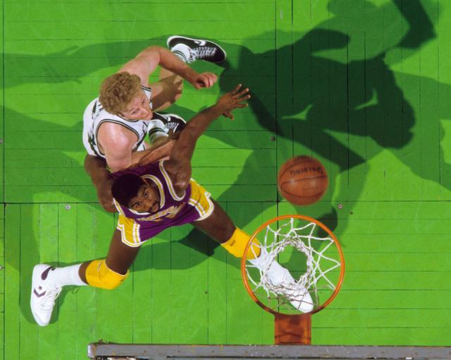 nba魔鸟争霸 乔丹登场——上世纪80年代NBA最佳阵容评选(1)