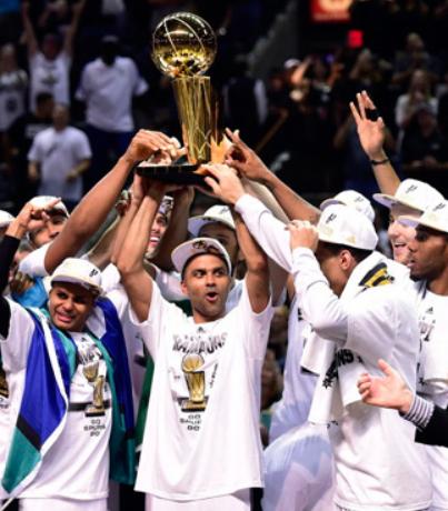 2010年nba夺冠瞬间 2010年以来NBA最精彩的瞬间(6)