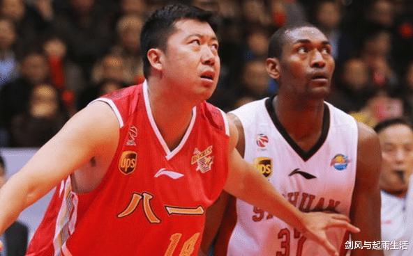 中国入NBA第一人，因往事“太心累”，称不会让美籍儿子打篮球(4)