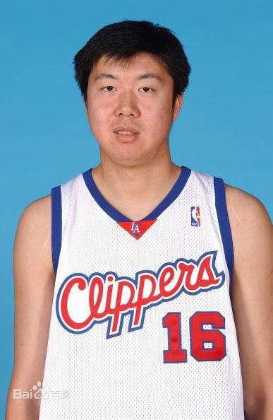 中国球员入选nba的都有谁 那些进入NBA的中国人你知道都有谁吗(3)