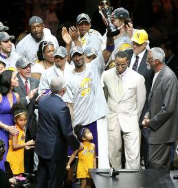 09年nba总冠军 2009年NBA总冠军洛杉矶湖人队(8)