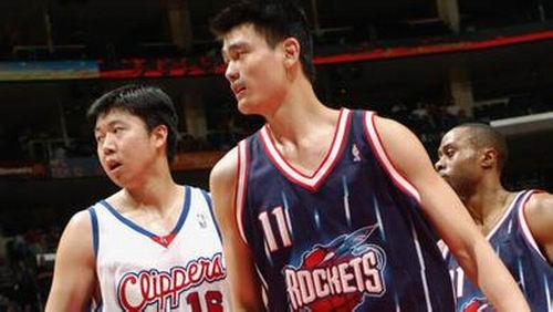 我国男子篮球运动员首先入选nba的选手 史密斯篮球名人堂的中国人(9)