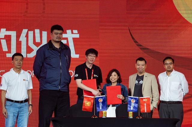 cba与nba办赛宗旨 中国篮球公开赛将开启新征程(1)
