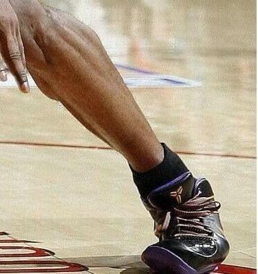nba脚趾 NBA球员脚趾为何这么多畸形(6)