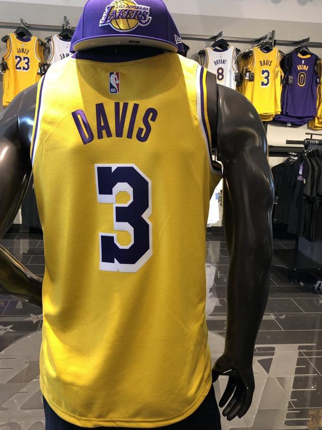 nba安东尼-戴维斯球衣 戴维斯的3号球衣已在湖人官方商店内上架销售(2)