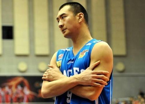 中国进nba都有谁 所有中国球员进入NBA球队名单(6)