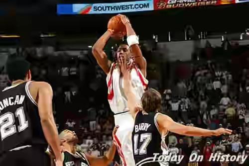 2004年12月10nba 历史上的今天—2004年12月10日NBA麦迪35秒砍13分(1)