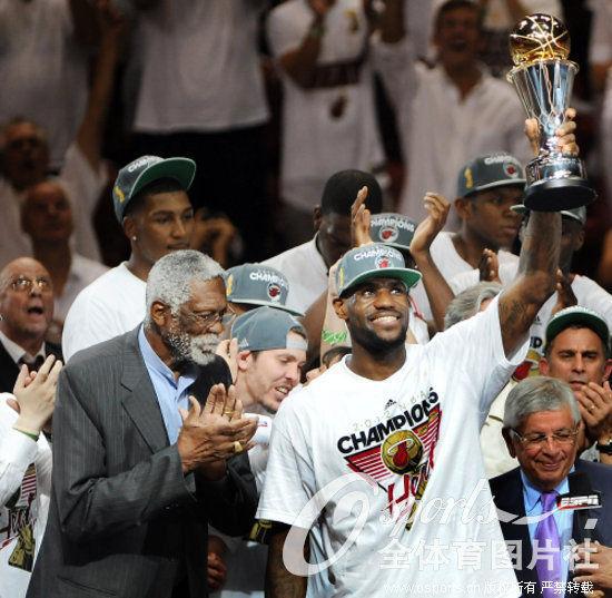 nba抢断王奖杯 NBA荣誉奖杯都是啥做的(4)