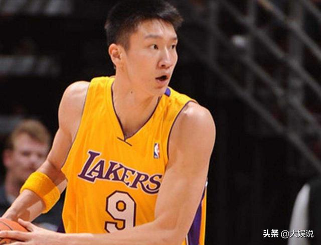 只有姚明在nba混得下去 姚明是中国球员在NBA混得最好的(3)