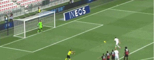 【法甲】姆巴佩迪马里亚造两球 大巴黎3比0尼斯(3)