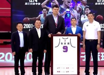 后会有期！中国男篮传奇正式告别，这是最冷清的退役仪式(2)