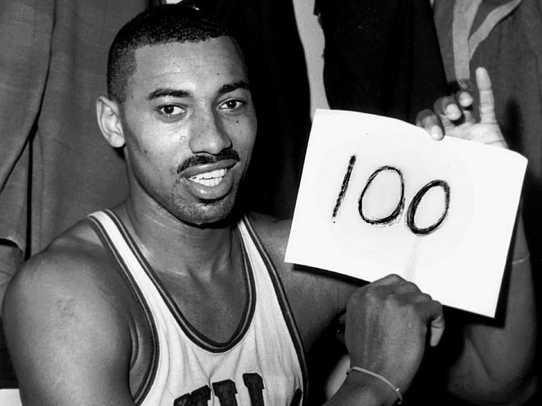 球友们你知道吗？NBA最难打破的15大纪录，张伯伦单场100分只能排第三！(21)