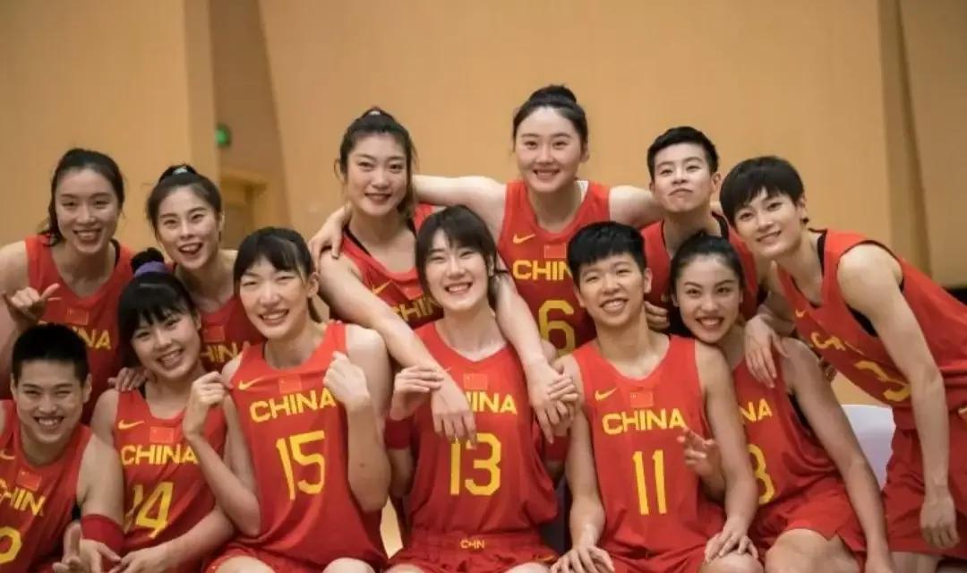 中国女篮期待两连胜，姚明坐镇鼓舞士气，赢下澳大利亚不是梦！