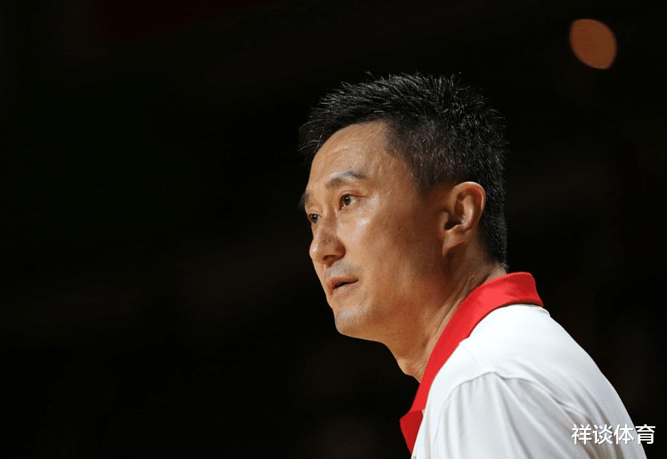 杜锋直接公布广东男篮本赛季目标：锻炼新人，能进季后赛就行(1)