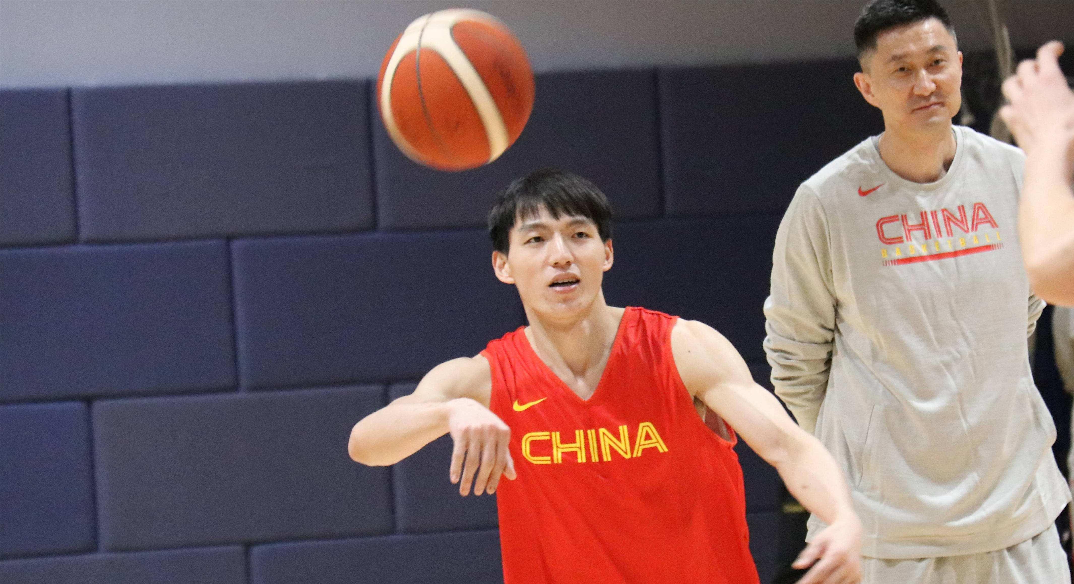 入选男篮大名单争议性最大的五位球员，大威胡明轩徐杰备受质疑(10)