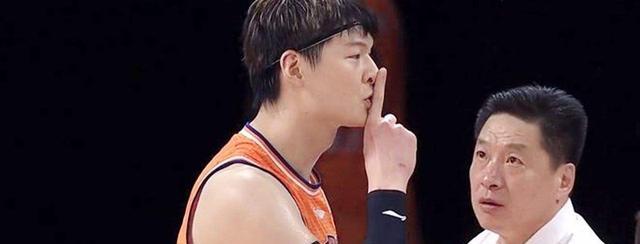 NBA老榜眼重回上海！是联盟大结局？还是上海被拖垮！(2)