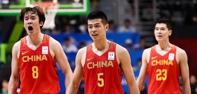 中国男篮爆冷输球原因曝光，杜锋不愧是名帅，果然留了后手(2)