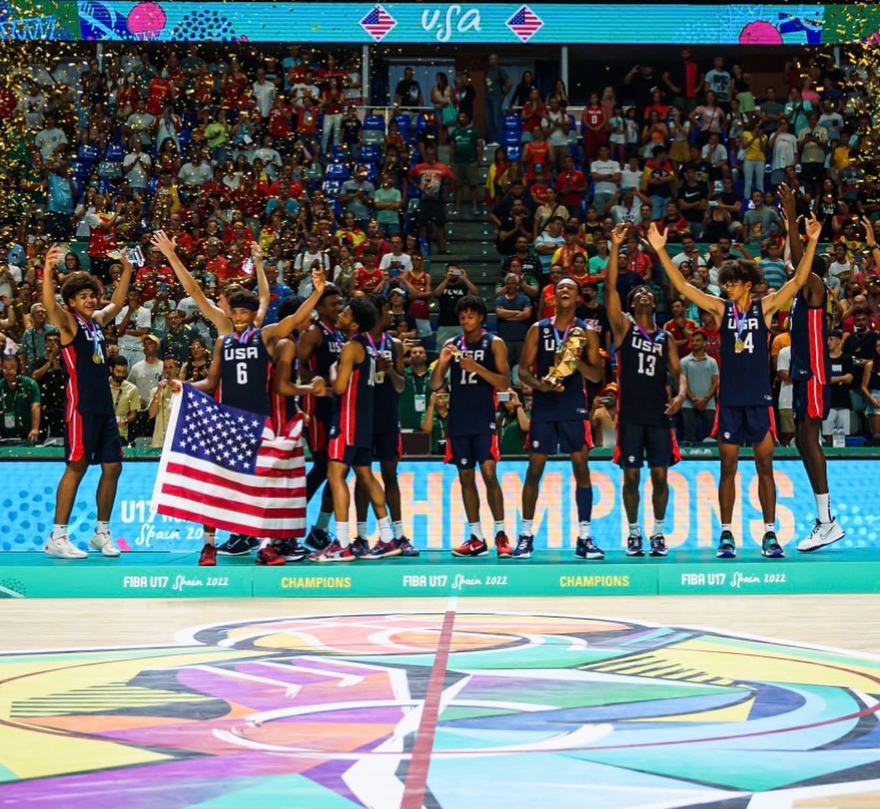 美国队夺得U17男篮世界杯冠军！伊赞-阿尔曼萨当选赛事MVP