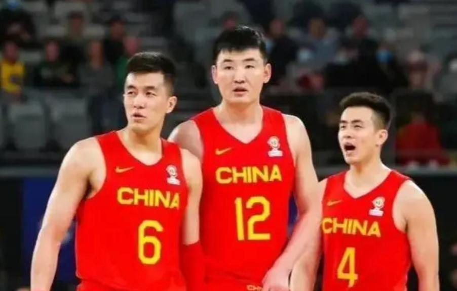 中国男篮三后卫组合再次失败！三分火力太差，违背小球打法潮流(2)
