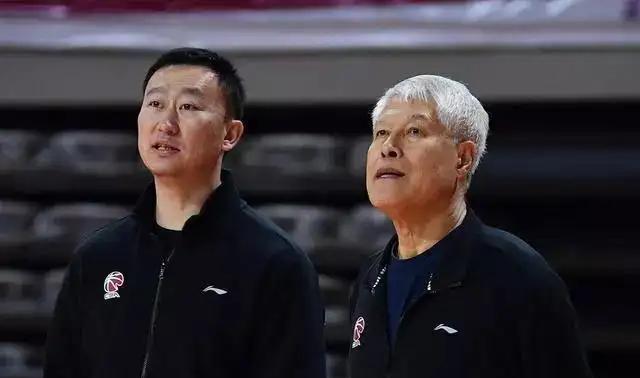 中国男篮那么多教练，有谁可以排得上前列，你认为该由谁？(1)