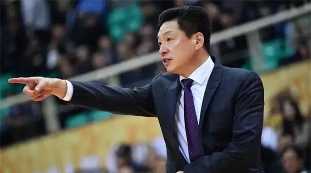 中国男篮那么多教练，有谁可以排得上前列，你认为该由谁？(4)