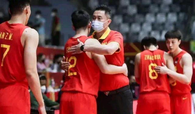中国男篮的排名又将下降！两大NBA主力球员宣布加入菲律宾男篮！(2)