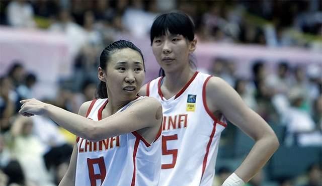 苗立杰：中国女篮15年标杆，36岁退役留下无数记录，如今结婚生子(20)