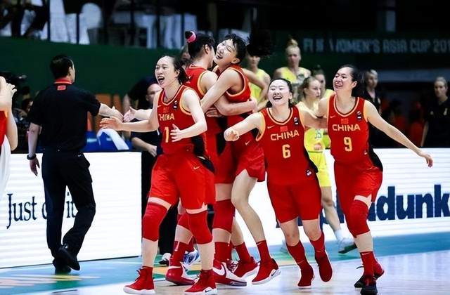 中国女篮热身赛80-67击败世界第五球队 我们世界杯剑指冠军(4)