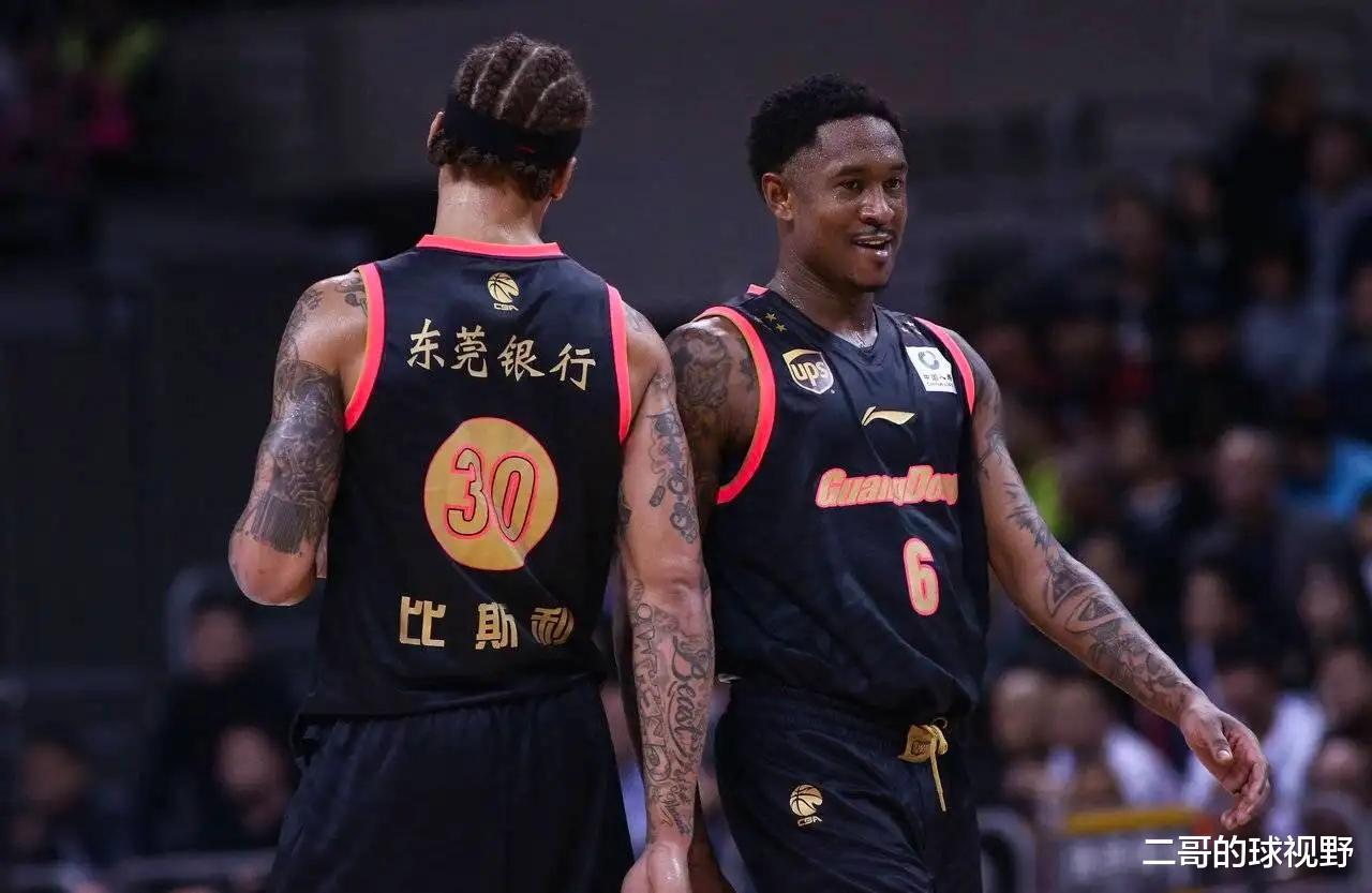 看了欧洲杯之后才知道，原来中国男篮抱着亚洲篮球一同下沉(4)