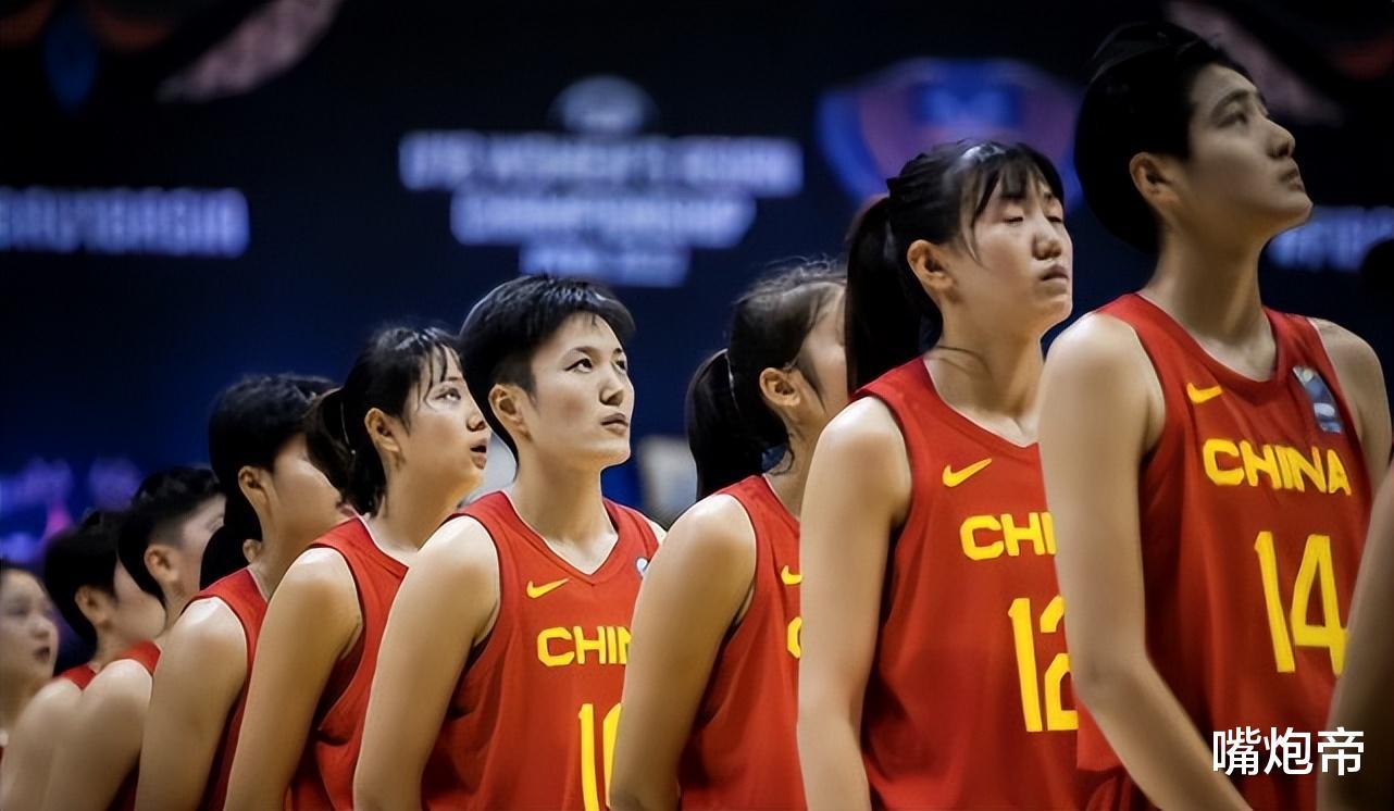 连续6天背靠背！中国国青女篮溃败14分，2大巨星合砍5分，输球不丢人(1)