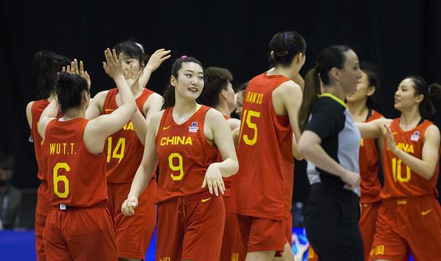 中国女篮汇聚澳洲！明日PK澳大利亚，郑薇找短板，全力备战世界杯(1)