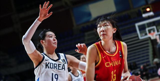 中韩女篮对决，中国队内线与锋线有身高优势，后卫线的表现很关键(3)