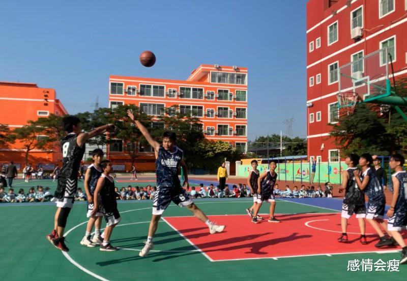 中国男篮再次迎来新惊喜，根源就是校园篮球，但后面还有诸多正餐(5)
