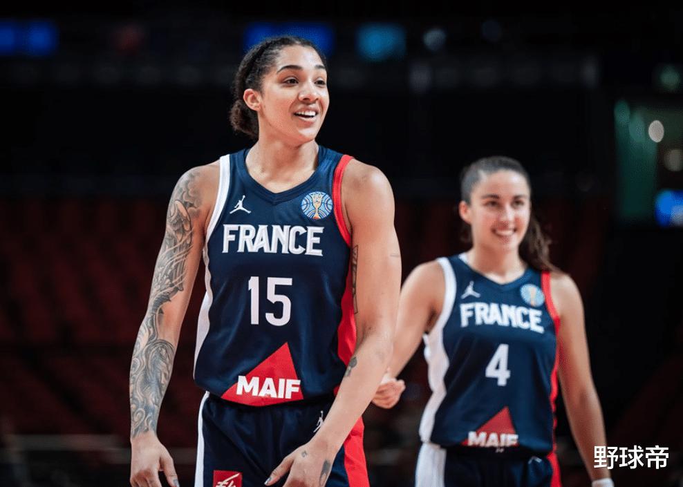 强强对话！中国女篮迎战法国，苏群赛前分析，对手3大弱点太明显