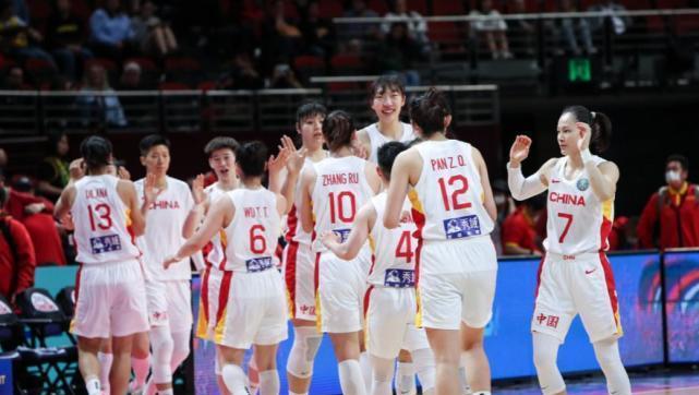 央视直播！中国女篮对决东道主，28年后半决赛重演能否更进一步？(4)
