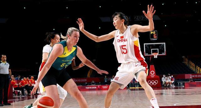 不服不行！中国女篮10-0吊打世界第3韩旭13+3后场双枪成灭鼠专家(3)