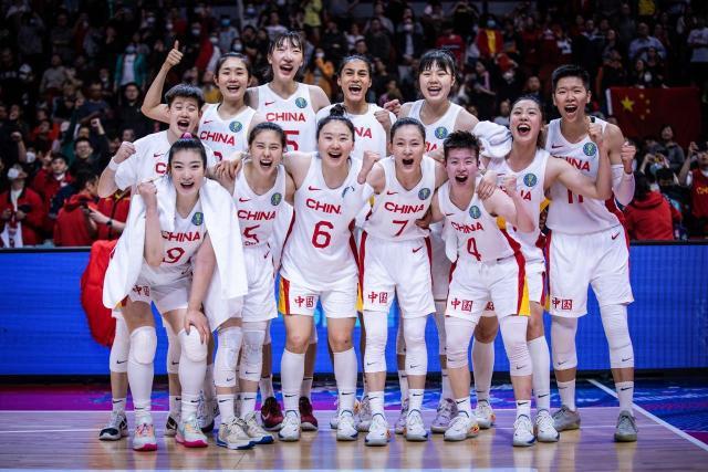 【体坛篮球秀】无畏金兰！中国女篮的现在和未来(4)