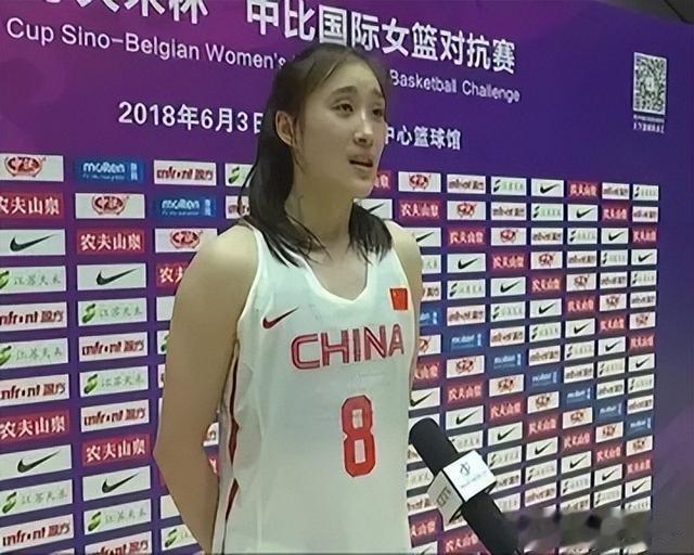 中国女篮球场上的女战士王雪朦：做最真实的自己，活出该有的样子(6)