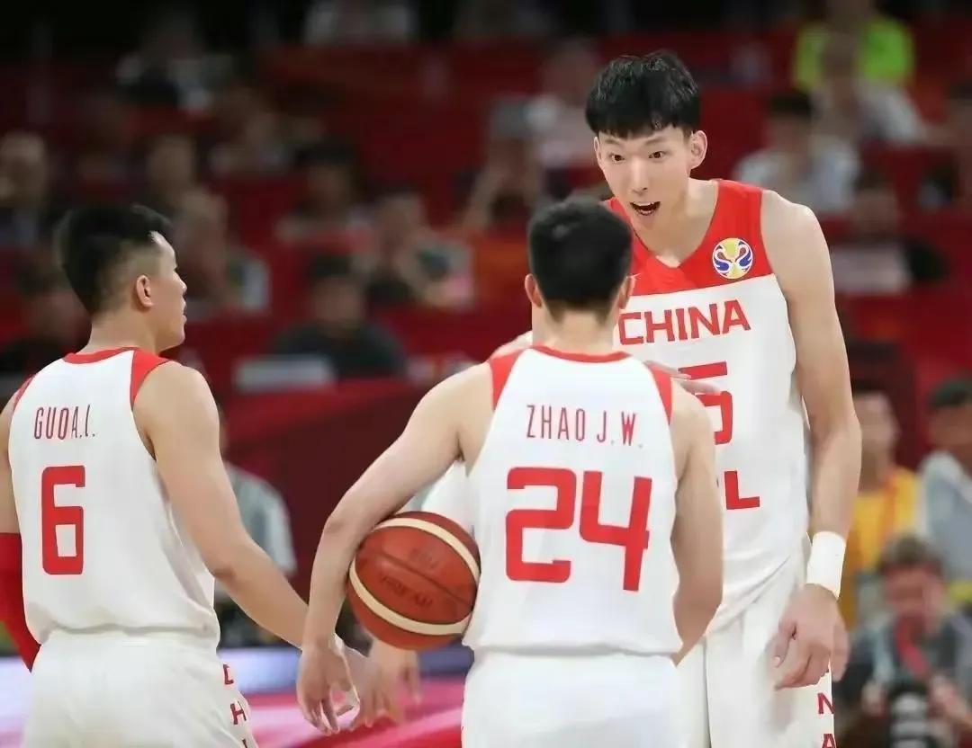 中国男篮放弃“小快灵”，要打“高快准”！球员必须是全能型战士(8)
