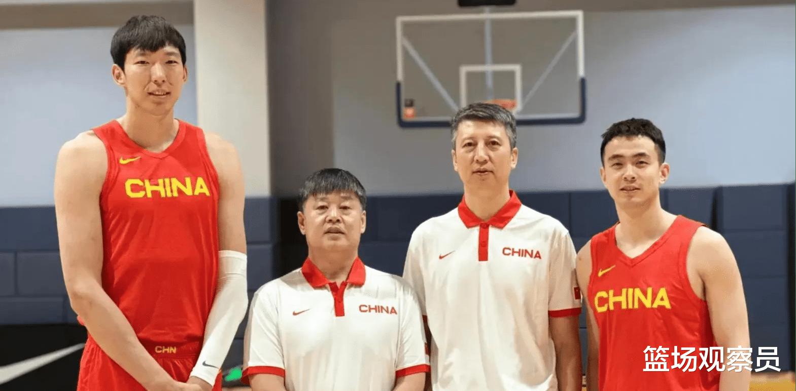 CBA三消息：莫兰德一周抵达，郭士强最佳教练，中国男篮排名第一(2)