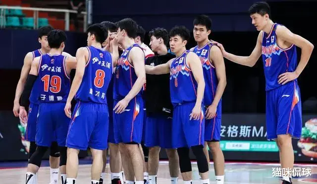 硬刚到底！新疆男篮不满中国篮协处罚，引发三点弊端